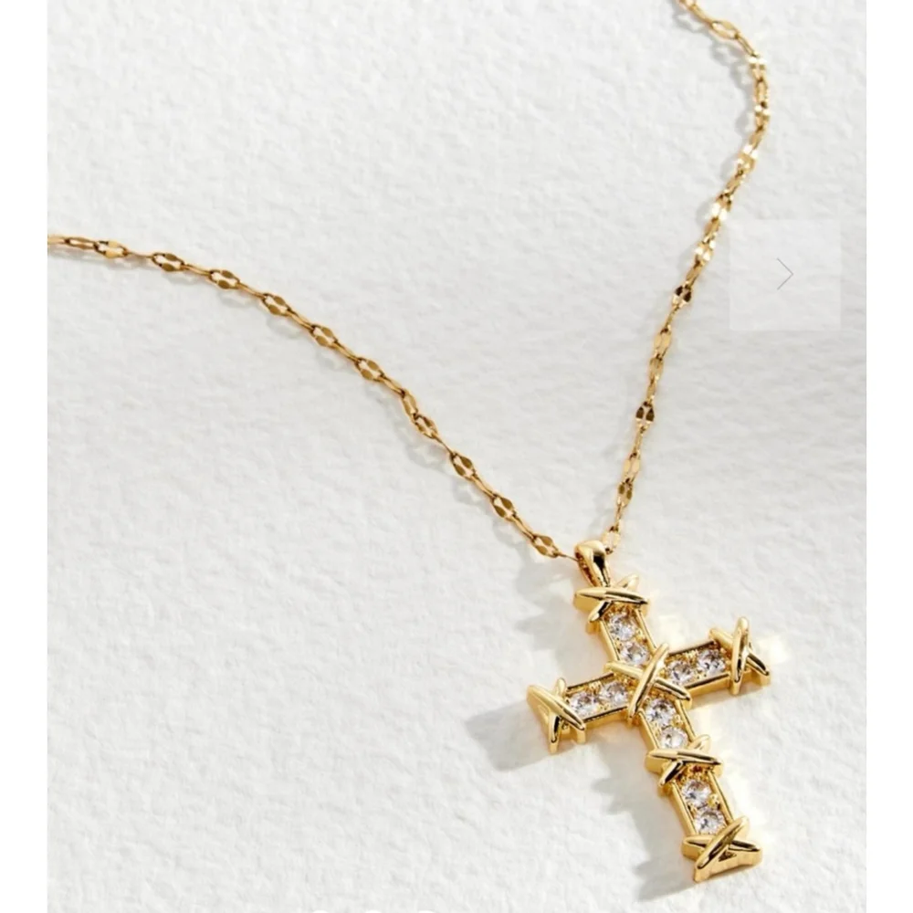 NEW Unisex Men’s 18k Gold Filled Simulated Diamond‎ Cross Necklace, 16-18”